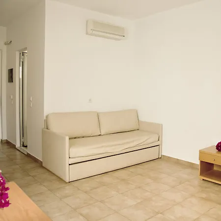 兰碧斯公寓酒店 3* 林都斯