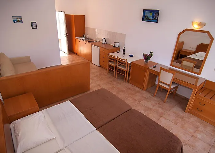 兰碧斯公寓酒店 3*