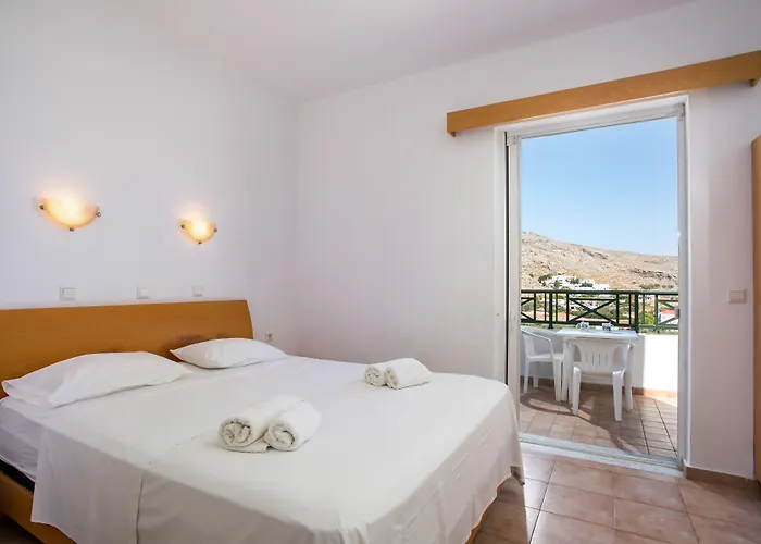 Lambis & Hotel apartamentowy 3*