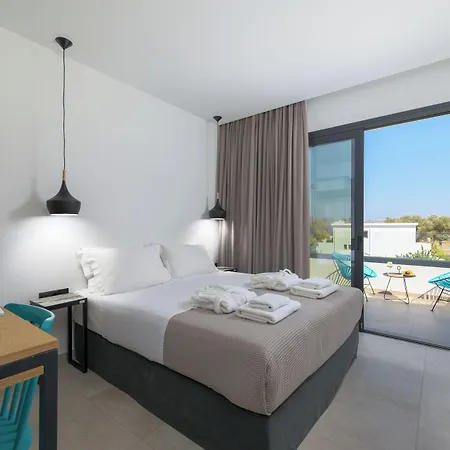 Lambis & Ξενοδοχείο με διαμερίσματα Λίνδος